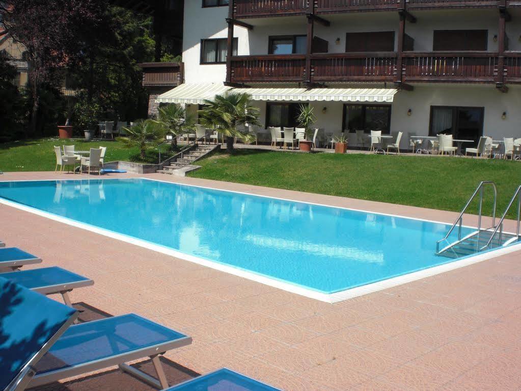 Hotel Salgart Мерано Екстер'єр фото